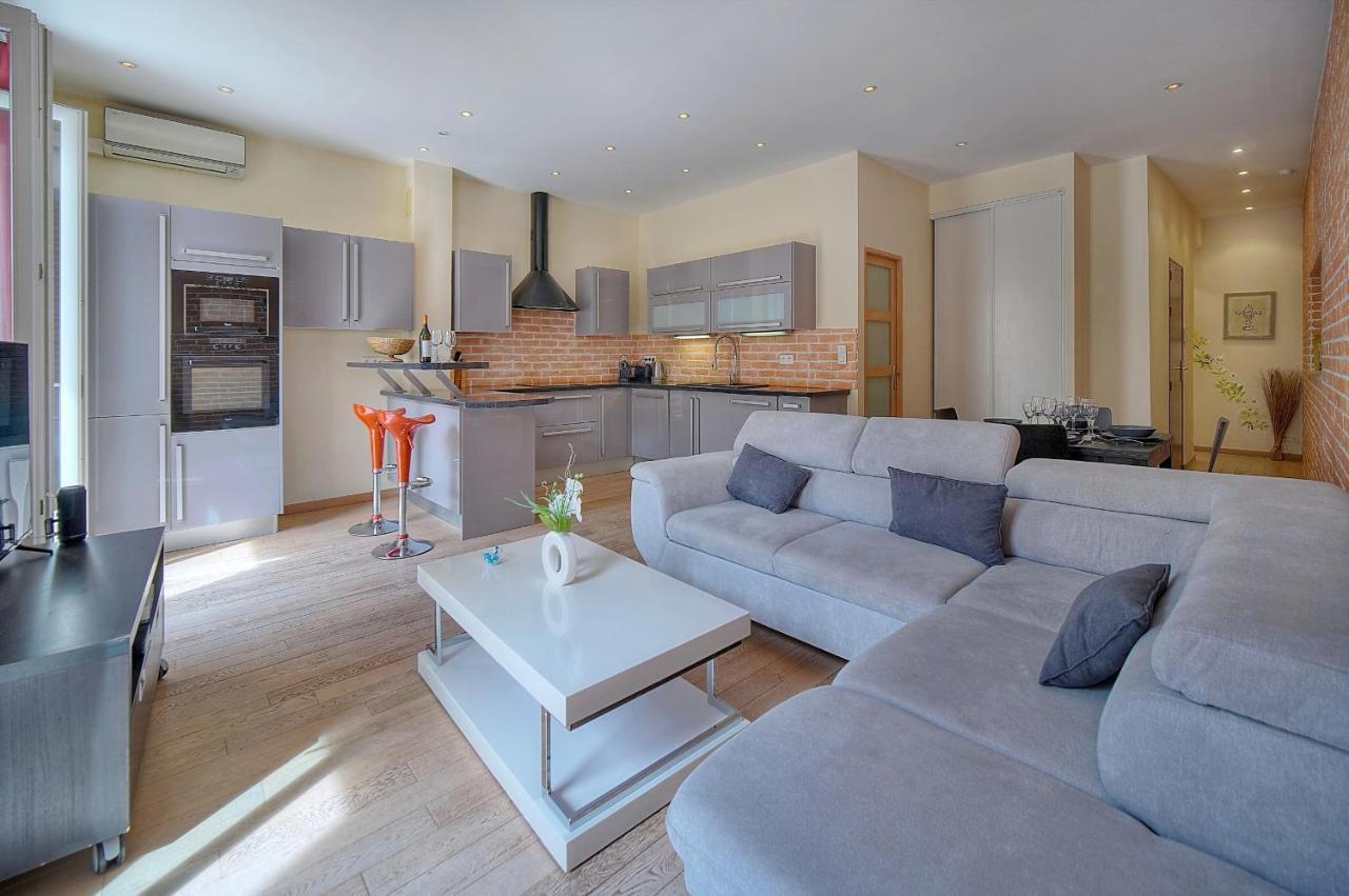 Moderne 3 Pieces Idealement Situe Centre De Cannes L! A2B22 Exterior photo