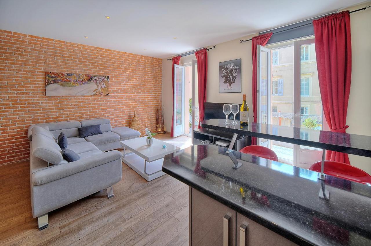 Moderne 3 Pieces Idealement Situe Centre De Cannes L! A2B22 Exterior photo