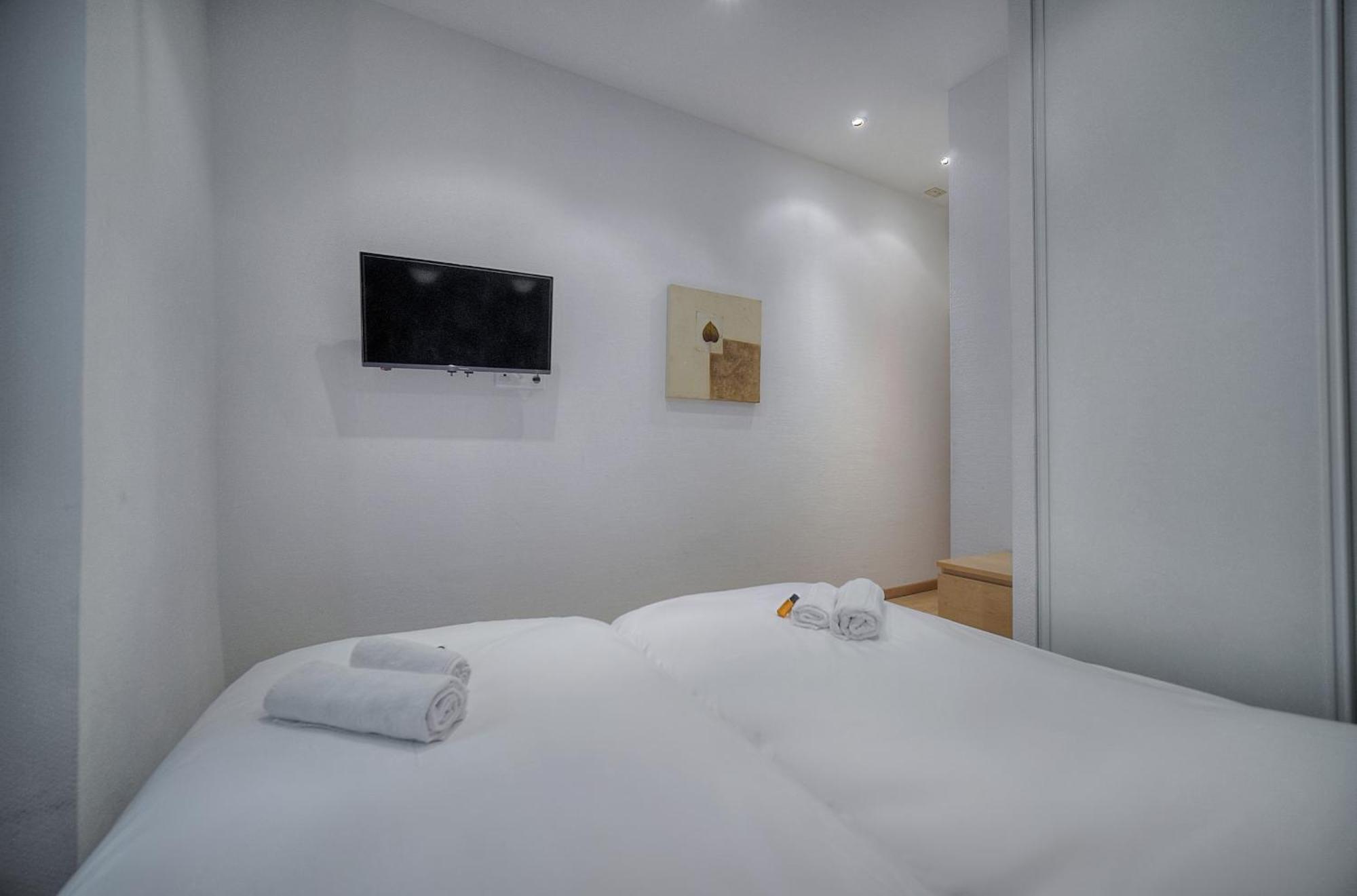 Moderne 3 Pieces Idealement Situe Centre De Cannes L! A2B22 Exterior photo