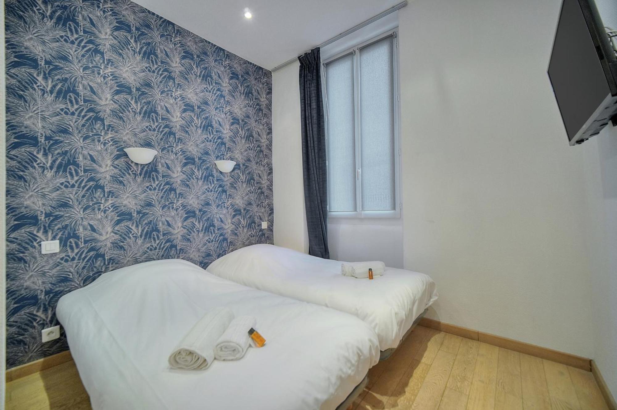 Moderne 3 Pieces Idealement Situe Centre De Cannes L! A2B22 Exterior photo